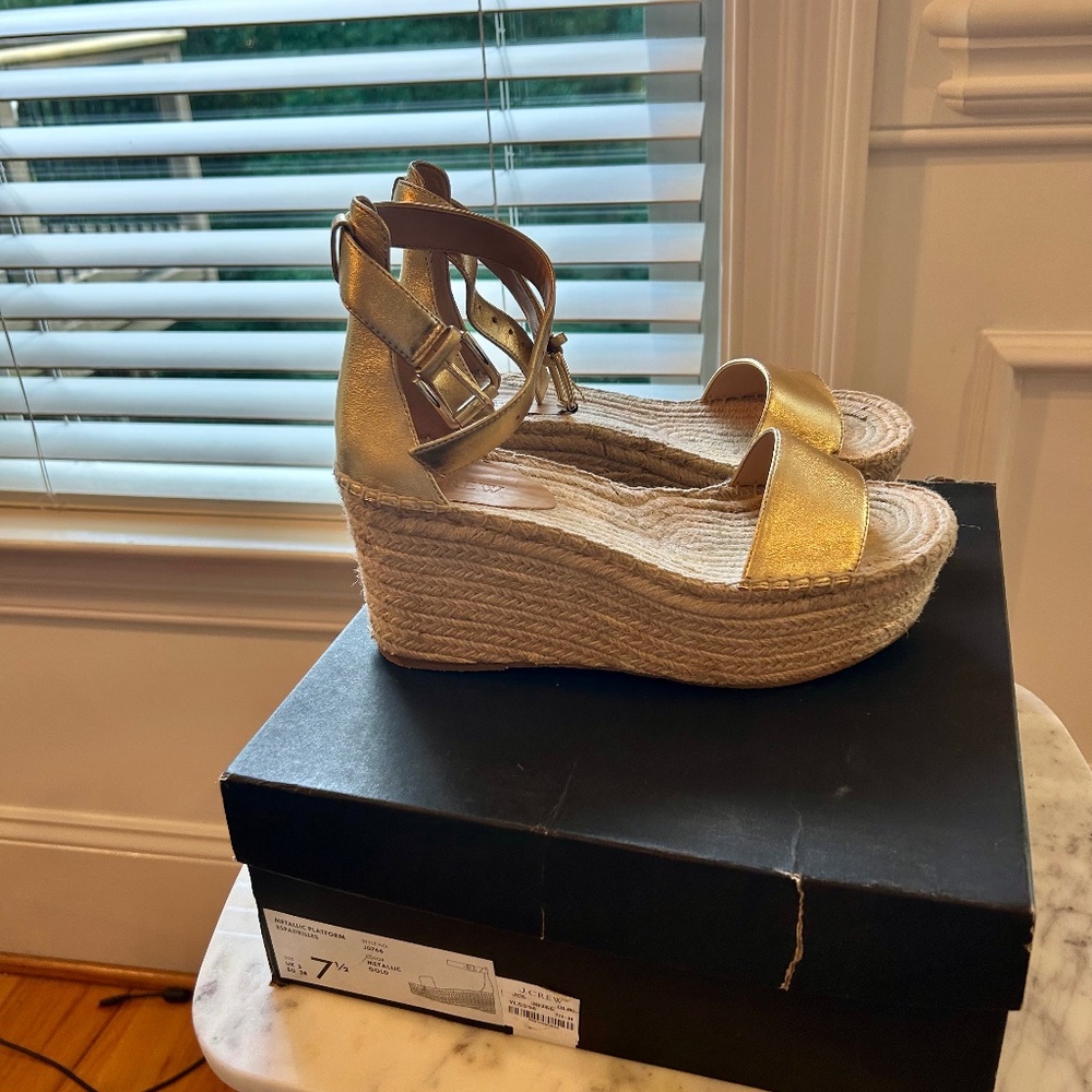 J. Crew Gold Metallic Platform Sandals 7.5